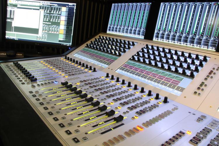 Jääkiekon SM-Liigan televisiointi